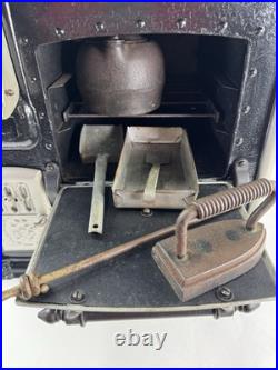 Fantastic Antique Cast Iron Cooking Stove Salesman Sample Quick Meal Miniature