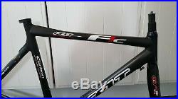 Fantastic Felt F1C Range Topping Full Carbon Fibre Frame & Carbon Fibre Forks