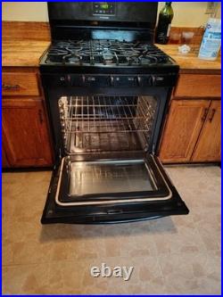 Frigidaire 5 Burner Stove. In Great Condition. Only 3 Years Old Works Great