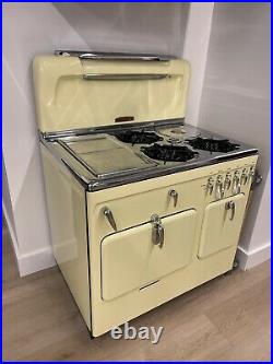 Fully restored Chambers Gas Stove Model 90c Buttercup yellow. All Parts Included