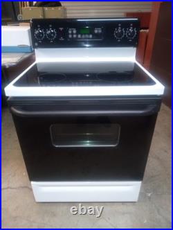 GE Electric Range 240 Volt CASH ONLY