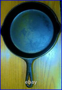 GRISWOLD 7 Cast Iron Skillet Antique Frying Pan Small Logo Farm Kitchen Stove