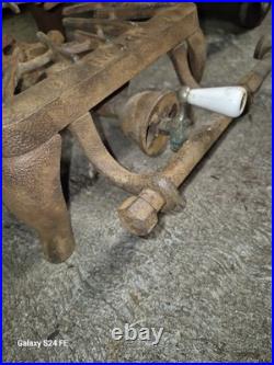 Griswold No. 401 Cast Iron Single Burner Camp Stove Vintage, Not Tested