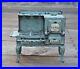 Hubley_Cast_Iron_Toy_Stove_Vintage_Eagle_Blue_White_1920s_or_30s_01_zxc