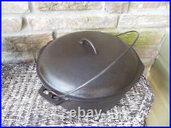 Large BSR Birmingham Stove & Range Century Series #12 Dutch Oven 13 1/2