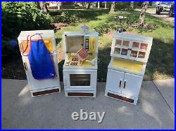 Little Tikes Vintage Kitchen Fridge- Microwave- Stove Set