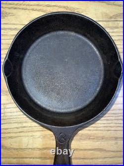 Martin Stove and Range Co. Florence, ALA. Cast Iron Skillet No 3 With Older Logo