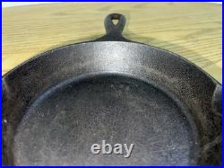 Martin Stove and Range Co. Florence, ALA. Cast Iron Skillet No 3 With Older Logo