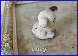 Owosso Mich RENOWN Stoves Cast Iron puppy dog Paperweight RARE White Brown EAR