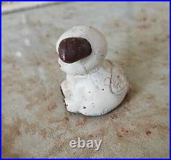 Owosso Mich RENOWN Stoves Cast Iron puppy dog Paperweight RARE White Brown EAR