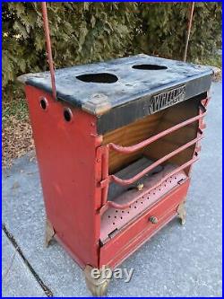 RARE Antique Wheeling Corco Metal 3 Burner Oil Lamp Light Room Heater Stove