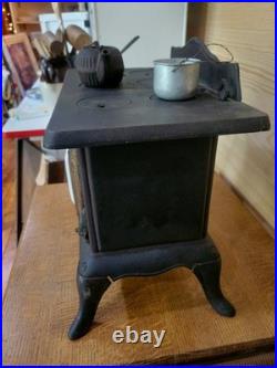 Rare Cast Iron Baby Hazel Stove, Over 100 Years Old In Excellent Condition