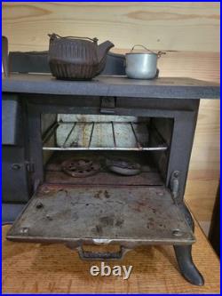 Rare Cast Iron Baby Hazel Stove, Over 100 Years Old In Excellent Condition