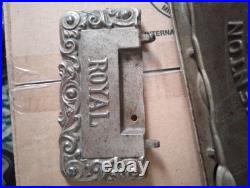 Rare Vintage Cast Iron Royal Kenton Brand Toy Salesman Sample Stove Nickel Plate