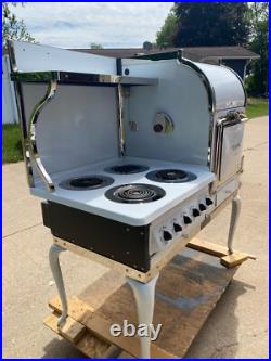 SOLD! Restored 1924 Hotpoint Stove Model RS67 Super Automatic White