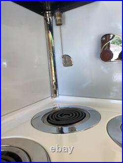SOLD! Restored 1924 Hotpoint Stove Model RS67 Super Automatic White