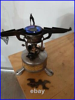 US military WW2 M1942 Mod. Alladin Field Stove dated 1944 working