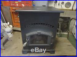 U. S. STOVE. KING model 5500 PELLET STOVE w, exhaust chimney PIPING