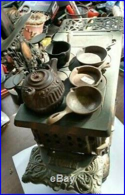 Unusual large copper finish Cast Iron Salesman sample stove great Tea Kettle