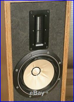 VAUGHN SYRAH 97 dB FULL RANGE SPEAKERS WITH POWERED BASS AMPS