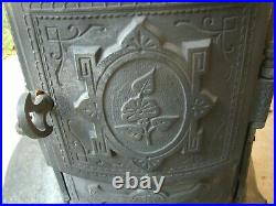 VERY RARE MID-LATE 1800's CAST IRON BUSSEY, MCLEOD GOLD COIN WOOD STOVE