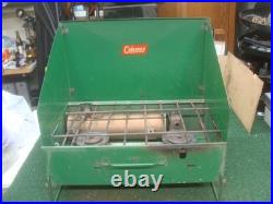 VINTAGE 1950's COLEMAN 2 BURNER CAMP STOVE model 425 estate find UNTESTED