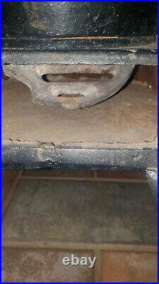 VINTAGE MARTIN STOVE & RANGE CO. No. 8 CAST IRON WOOD-BURNING STOVE-RARE FIND