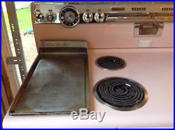 Viintage GE Stratoliner 1950's Stove Oven rare pink with accessories