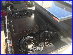 Vintage 1960 O'Keefe & Merritt Four Burner Stove with Double Oven & broiler
