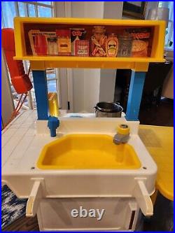 Vintage 1970s Fisher Price Fun Food Kitchen Oven Play Set Stove Phone Sink Spray