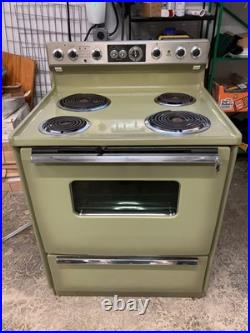 Vintage 1970s GE Avocado Green Electric Range Oven Stove Mid Century Retro