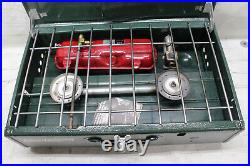 Vintage 1990 Coleman Model 413H Green Dual 2 Burner Gas Camping Stove W Box