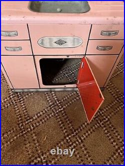 Vintage 50s Wolverine Tin Pink Toy Kitchen Set Fridge Stove Sink Washing Machine