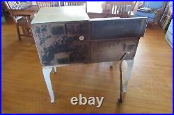 Vintage Antique 1937 Universal Electric Porcelain Farmhouse Stove/Oven #2065