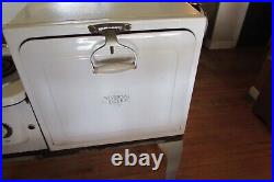 Vintage Antique 1937 Universal Electric Porcelain Farmhouse Stove/Oven #2065
