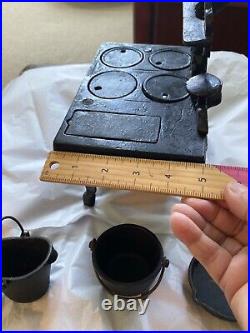 Vintage Black Cast Iron Crescent Stove Salesman Sample Children's Toy Antique