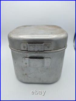 Vintage COLEMAN 502 single burner camp stove aluminum case 5/83 TESTED WORKS