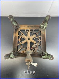 Vintage Cast Iron Griswold No. 401 Single Burner Camp Stove Erie Pa Not Tested