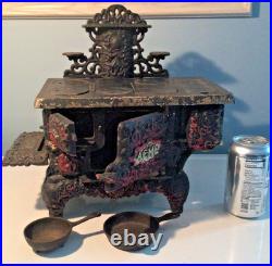 Vintage Cast Iron Toy ACME Stove salesman sample 6 Burners, Large 13 Long, PANS