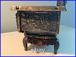 Vintage Cast Iron Toy ACME Stove salesman sample 6 Burners, Large 13 Long, PANS