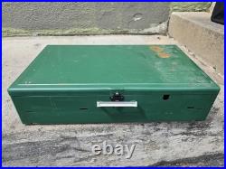 Vintage Coleman 413 E Two Burner Camp Stove With Original Box