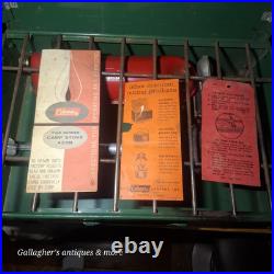 Vintage Coleman 425B Stove 2 Burner With original box and Owner's manual paper