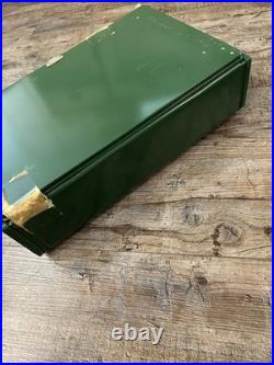 Vintage Coleman 425E499 Two Burner Camp Stove Fuel Gas Red Tank New in Box