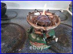 Vintage Coleman 501-800 Single burner stove kit. Used but working