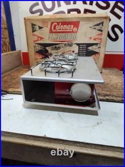 Vintage Coleman 5409 2 Burner LP Aluminum Picnic Camping Stove Box Propane