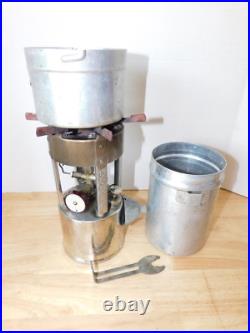 Vintage Coleman No. 530 (B46) Single Burner Camp Stove w Storage Tube, 5/55