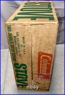 Vintage Coleman Two Burner Camp Stove 425E499 BRAND NEW UNFIRED With Box 11/1973