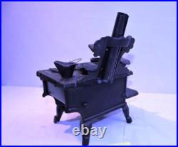 Vintage Crescent Advertising Miniature Cast-Iron Stove Salesman Sample USA