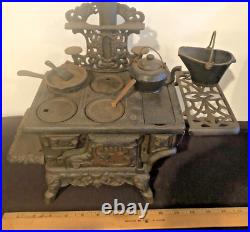 Vintage Crescent Cast Iron Cook Stove Salesman Sample Large + Accessories Pots