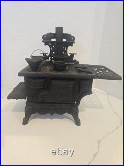 Vintage Crescent Cast Iron Wood Stove Salesman Sample with Pots & Pans USA EUC